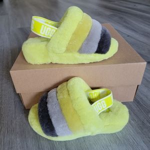 UGG  Fluff Yeah Slide